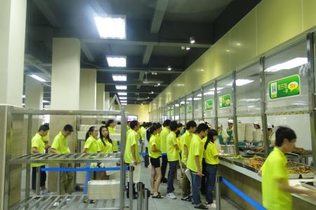 廣州食堂承包公司:怎樣提高餐飲服務質量